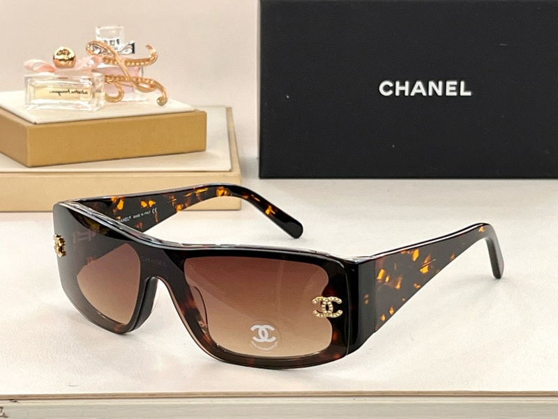 Chanel Sunglasses 172